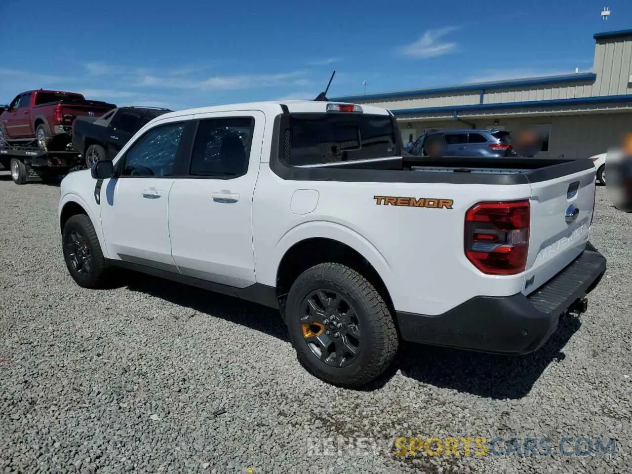 2 fotografías del automóvil dañado 3FTTW8R92RRB12033 FORD MAVERICK L 2024