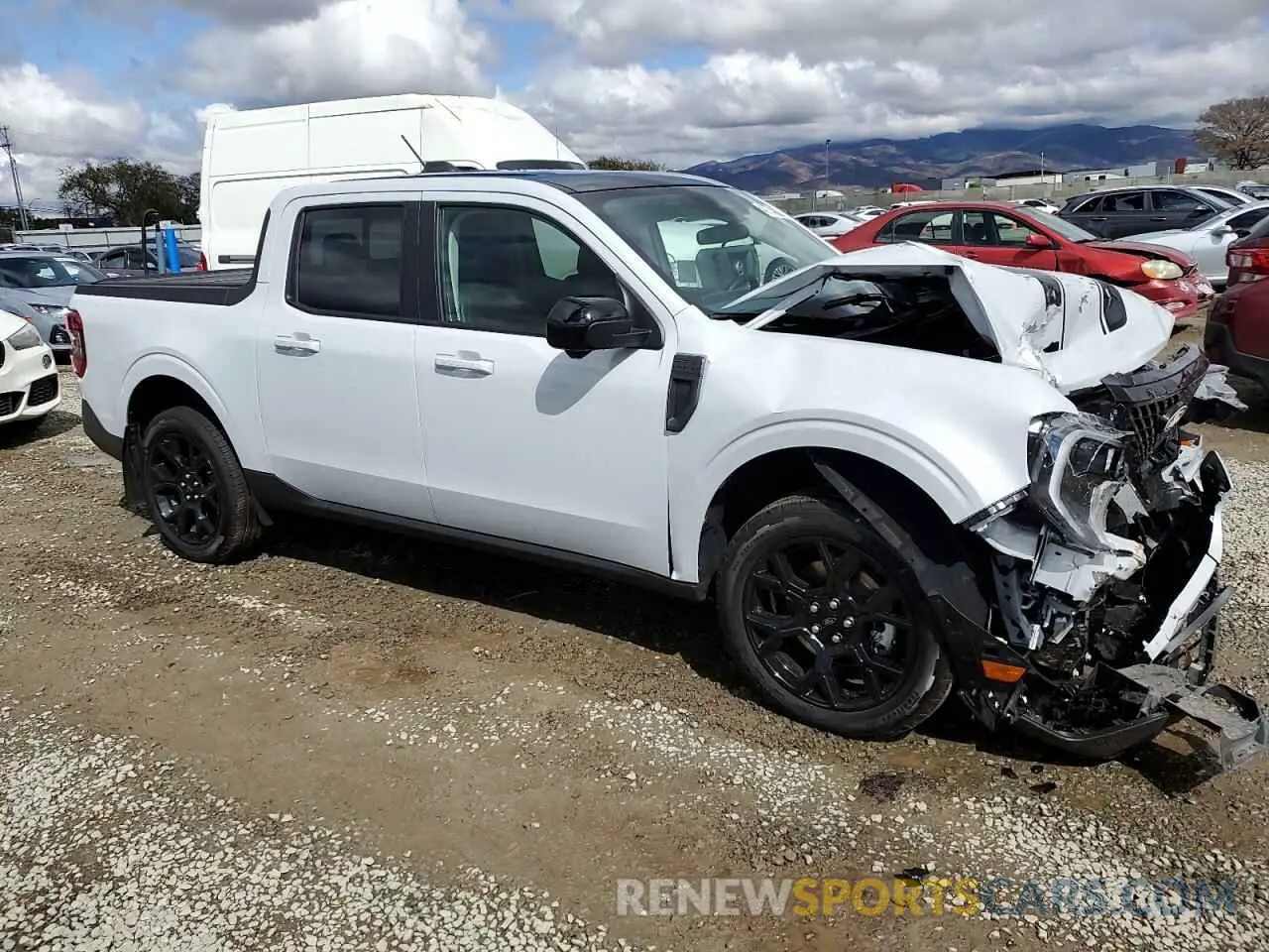4 fotografías del automóvil dañado 3FTTW8S32SRA32503 FORD MAVERICK L 2025