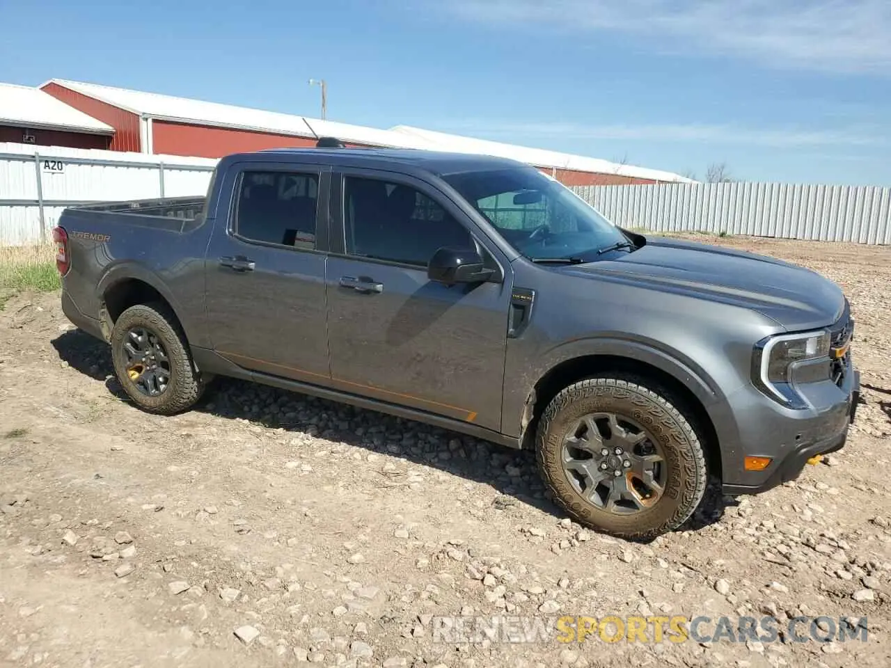 4 fotografías del automóvil dañado 3FTTW8NA0SRA15256 FORD MAVERICK T 2025