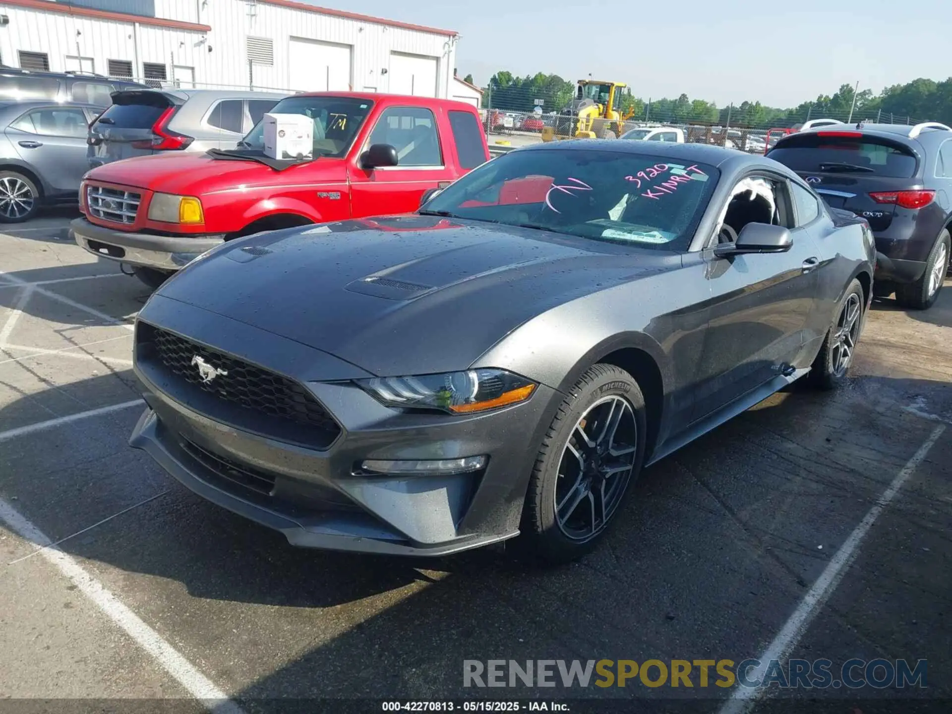 2 fotografías del automóvil dañado 1F86B8TH3K5173920 FORD MUSTANG 2019