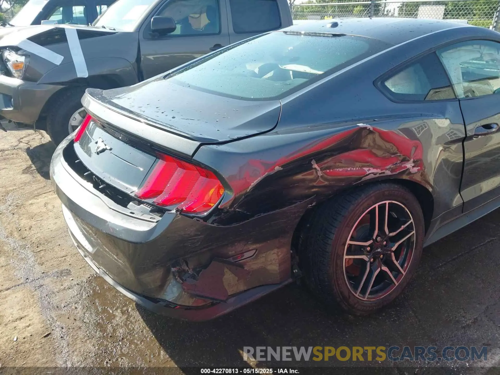 6 fotografías del automóvil dañado 1F86B8TH3K5173920 FORD MUSTANG 2019