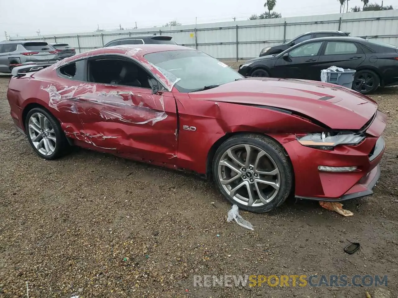 4 fotografías del automóvil dañado 1FA6P8CF0K5143045 FORD MUSTANG 2019