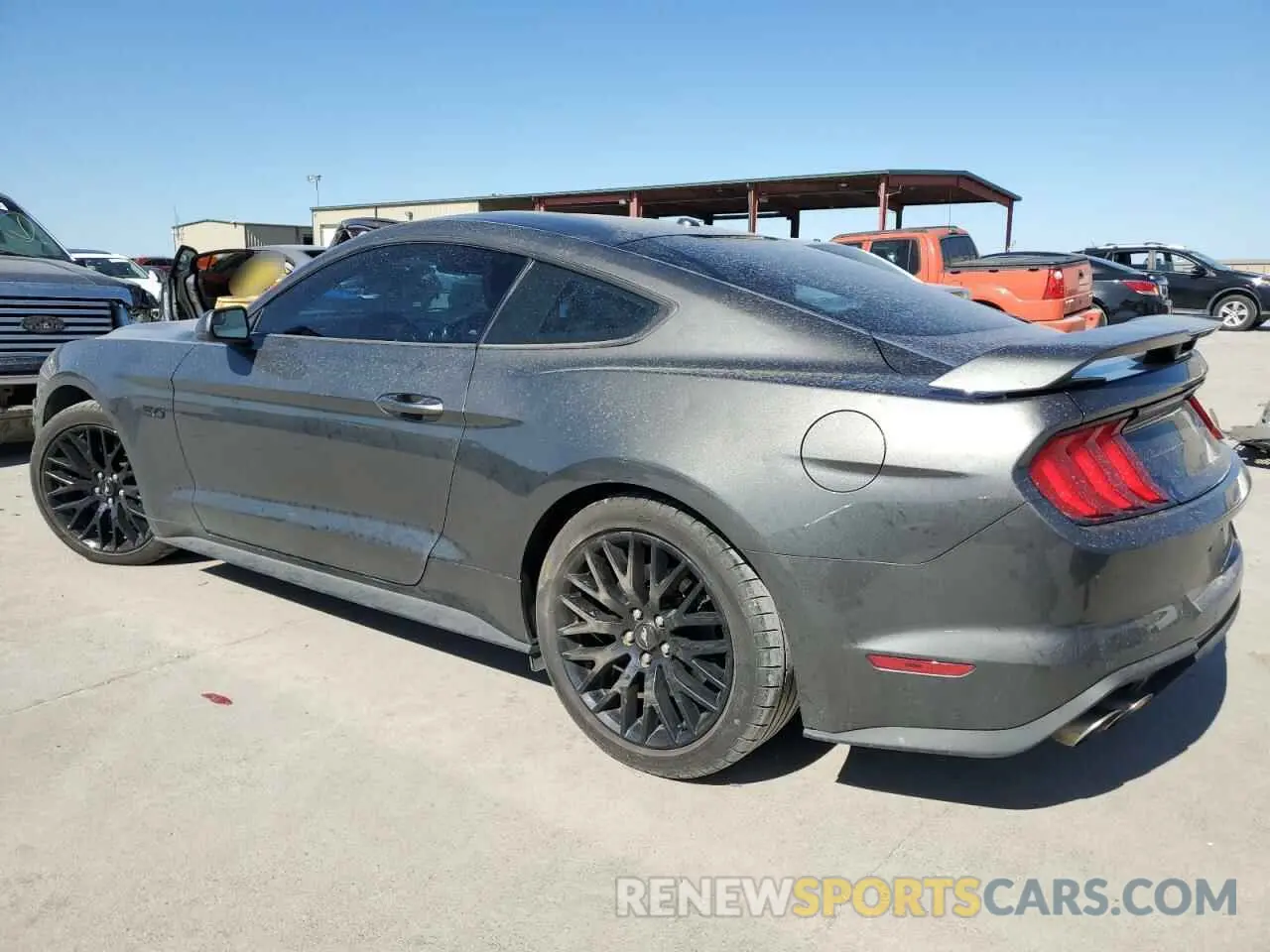 2 fotografías del automóvil dañado 1FA6P8CF1K5168794 FORD MUSTANG 2019