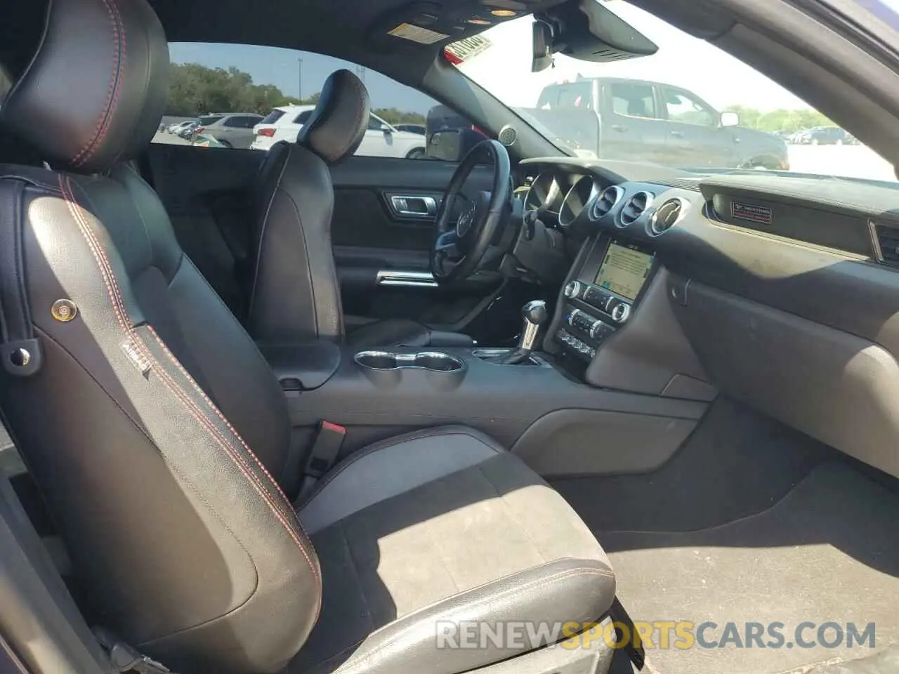 10 fotografías del automóvil dañado 1FA6P8CF2K5123203 FORD MUSTANG 2019