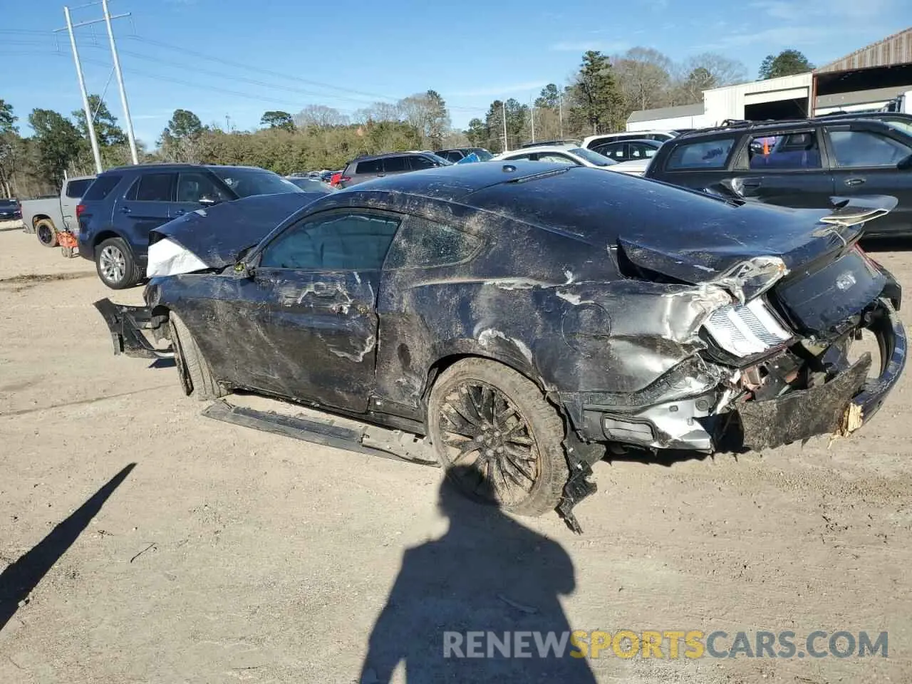 2 fotografías del automóvil dañado 1FA6P8CF2K5125369 FORD MUSTANG 2019