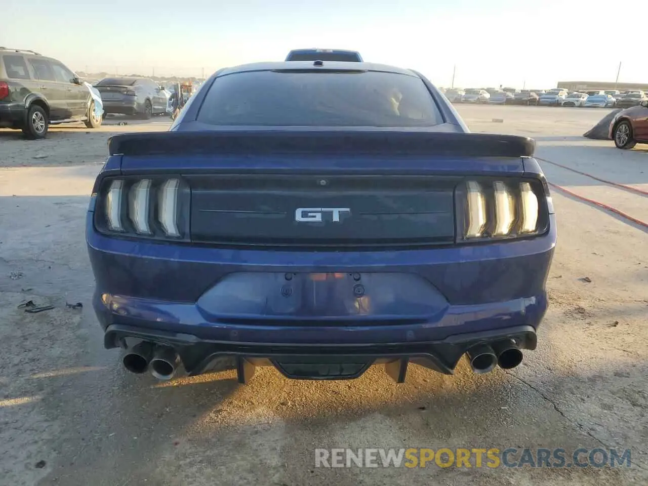 6 fotografías del automóvil dañado 1FA6P8CF3K5153889 FORD MUSTANG 2019