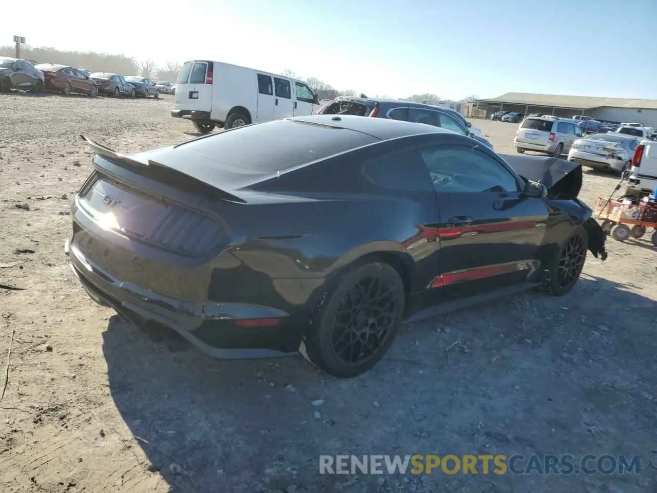 3 fotografías del automóvil dañado 1FA6P8CF4K5166246 FORD MUSTANG 2019