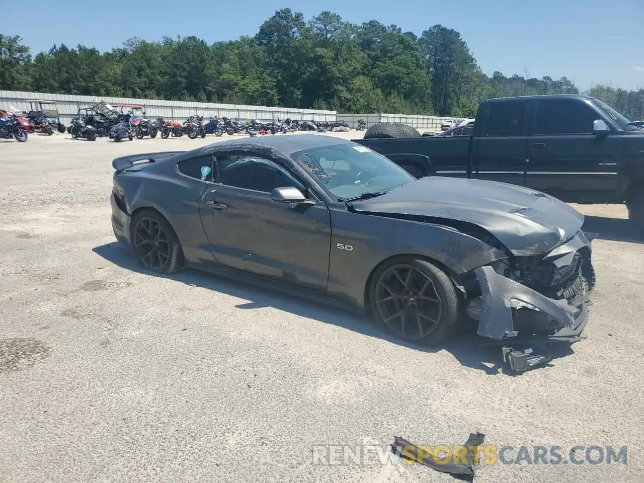 4 fotografías del automóvil dañado 1FA6P8CF4K5184455 FORD MUSTANG 2019