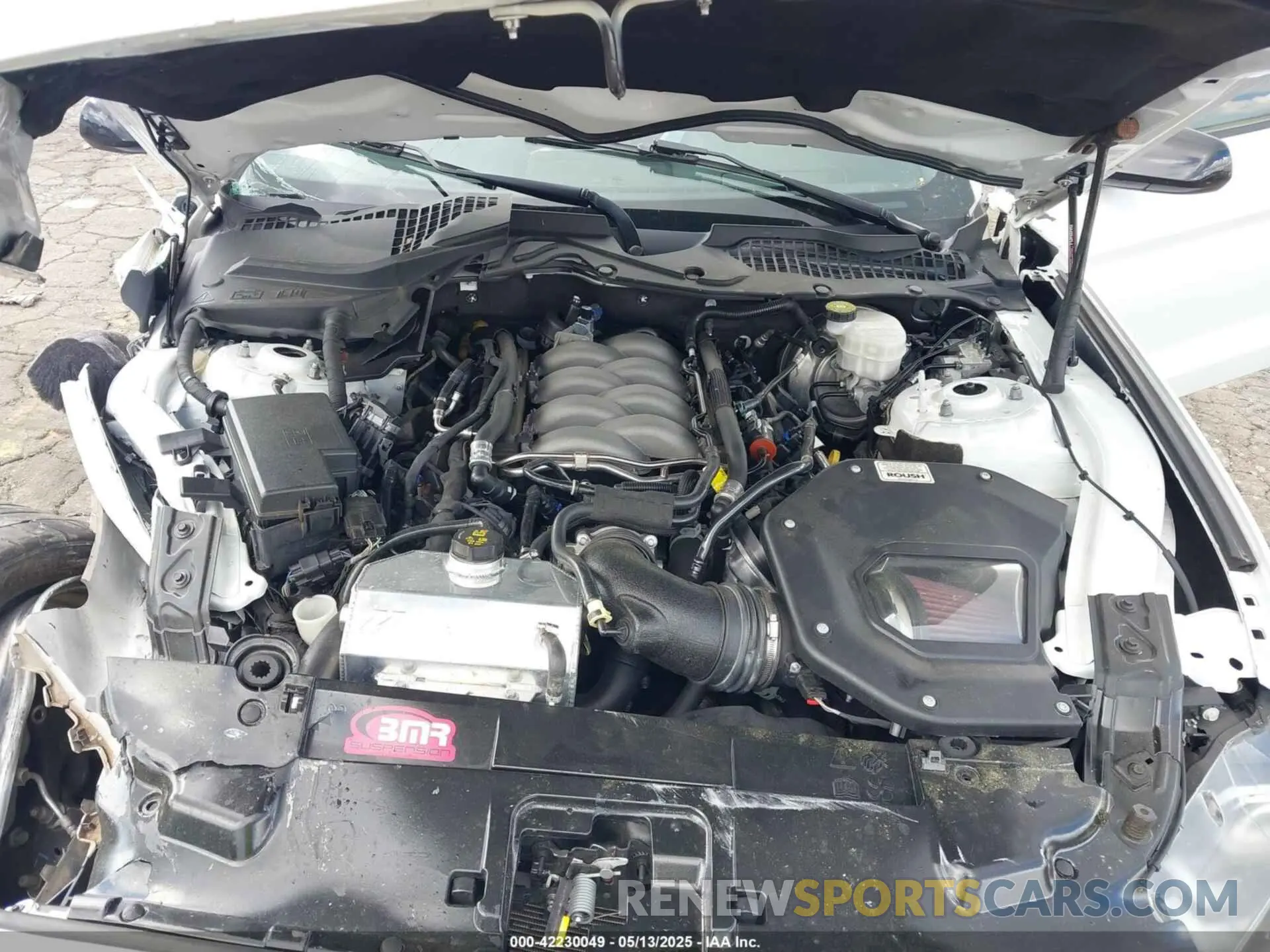 10 fotografías del automóvil dañado 1FA6P8CF4K5203151 FORD MUSTANG 2019