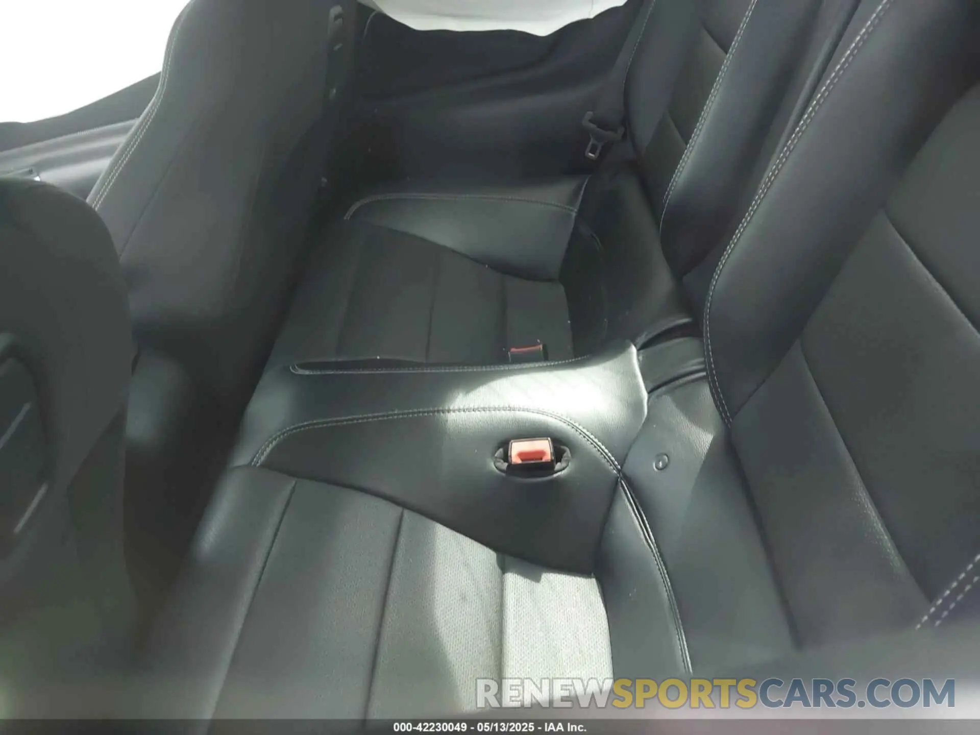 8 fotografías del automóvil dañado 1FA6P8CF4K5203151 FORD MUSTANG 2019