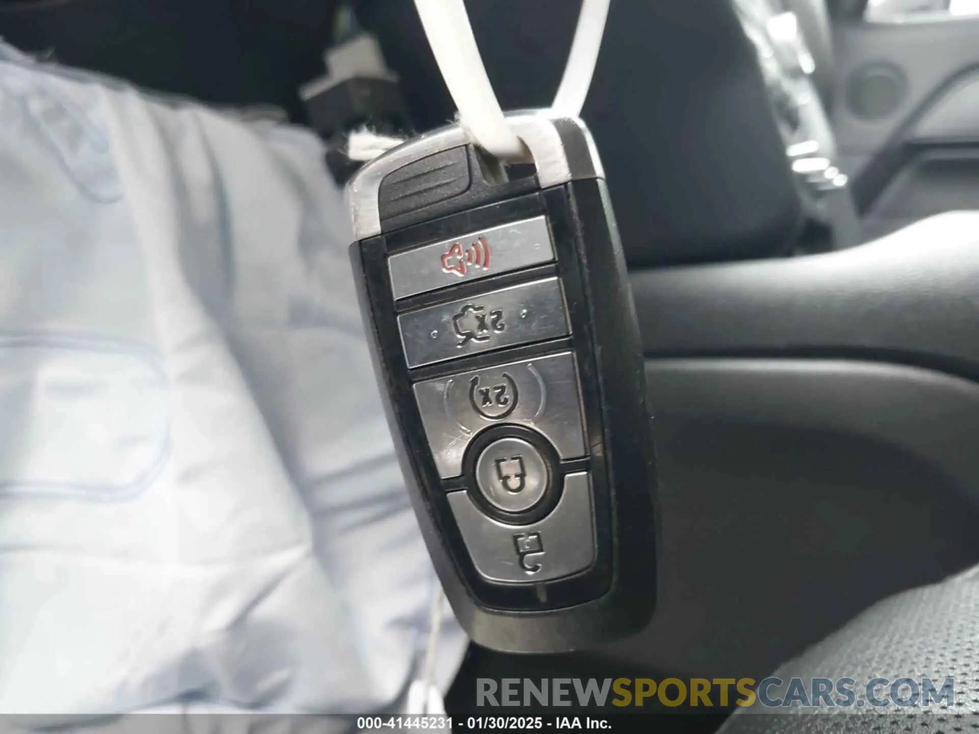 11 fotografías del automóvil dañado 1FA6P8CF5K5168135 FORD MUSTANG 2019