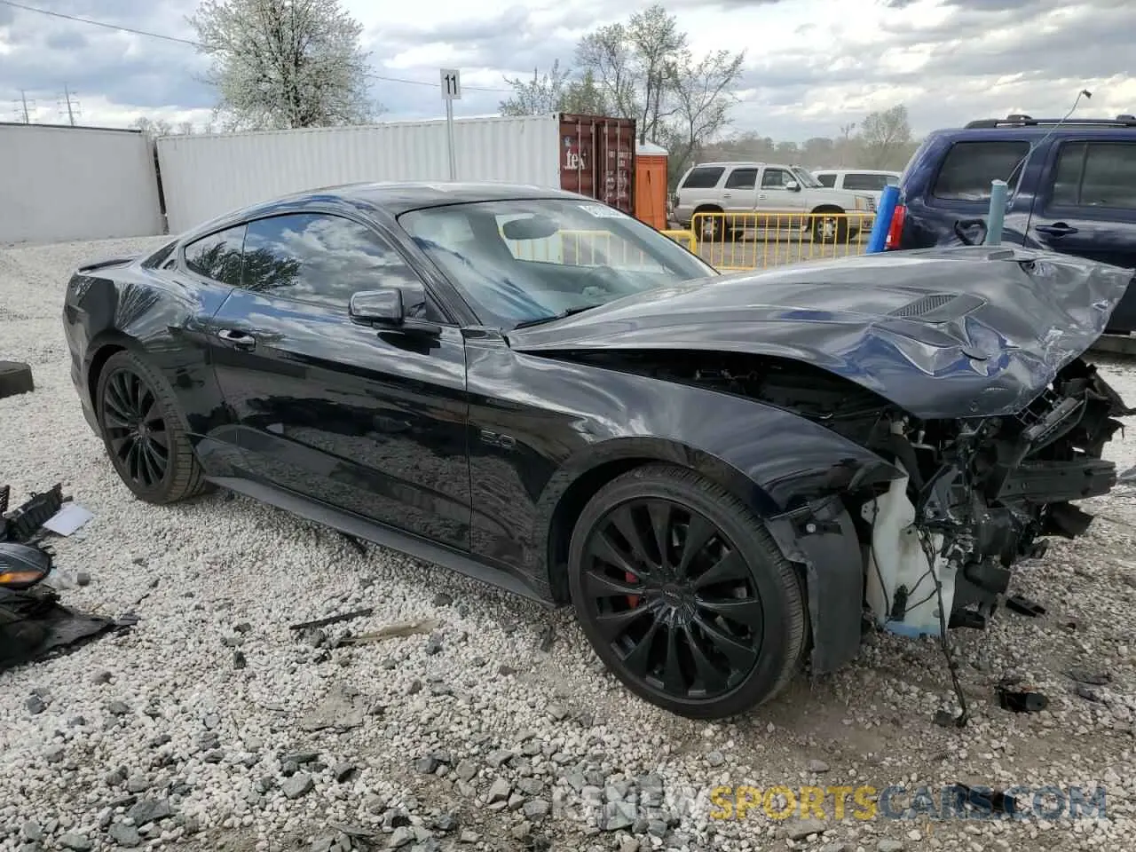 4 fotografías del automóvil dañado 1FA6P8CF6K5200705 FORD MUSTANG 2019