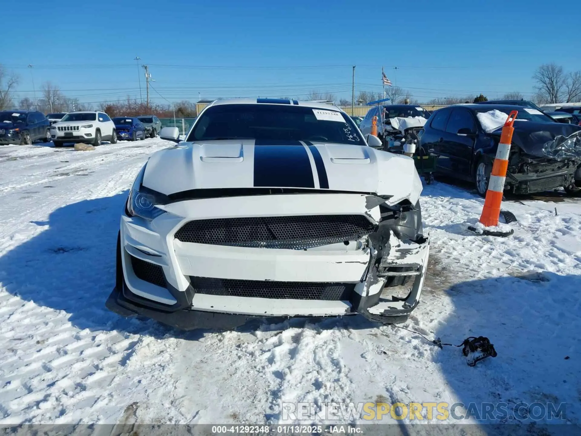 6 fotografías del automóvil dañado 1FA6P8CF9K5129953 FORD MUSTANG 2019