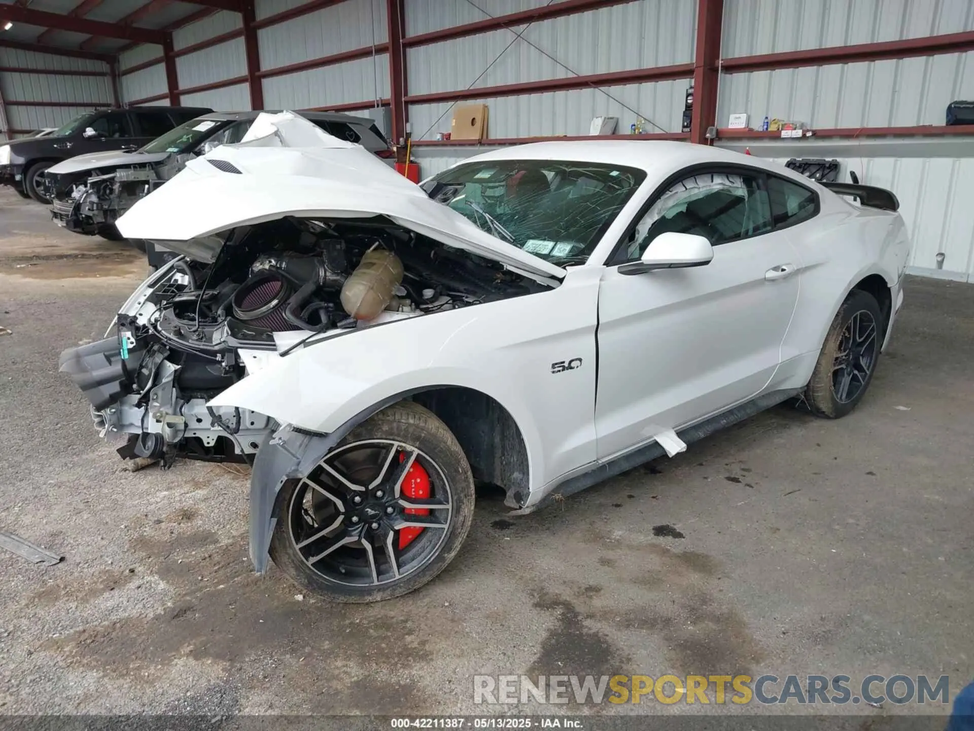 2 fotografías del automóvil dañado 1FA6P8CFXK5194374 FORD MUSTANG 2019