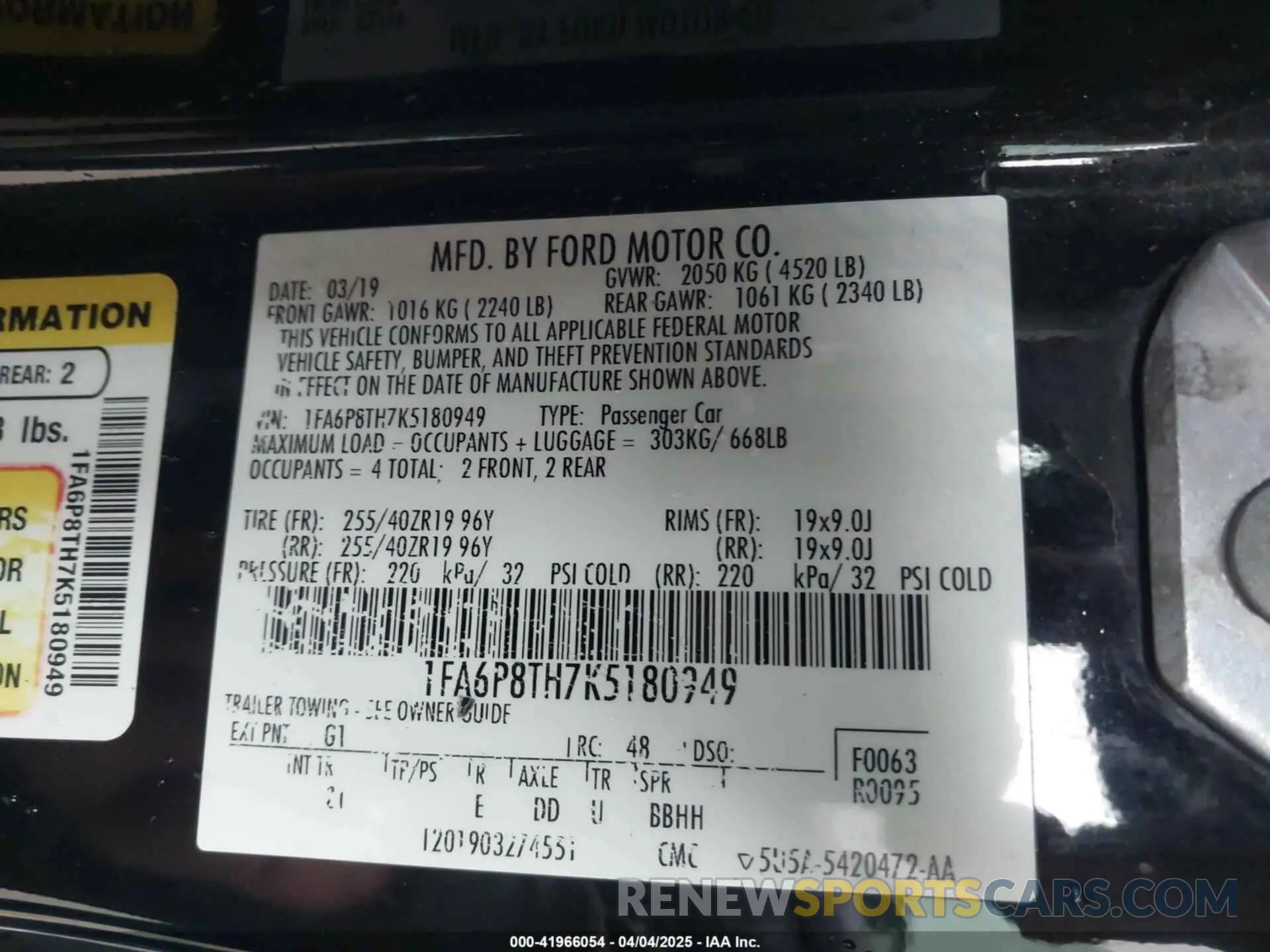 9 fotografías del automóvil dañado 1FA6P8TH7K5180949 FORD MUSTANG 2019
