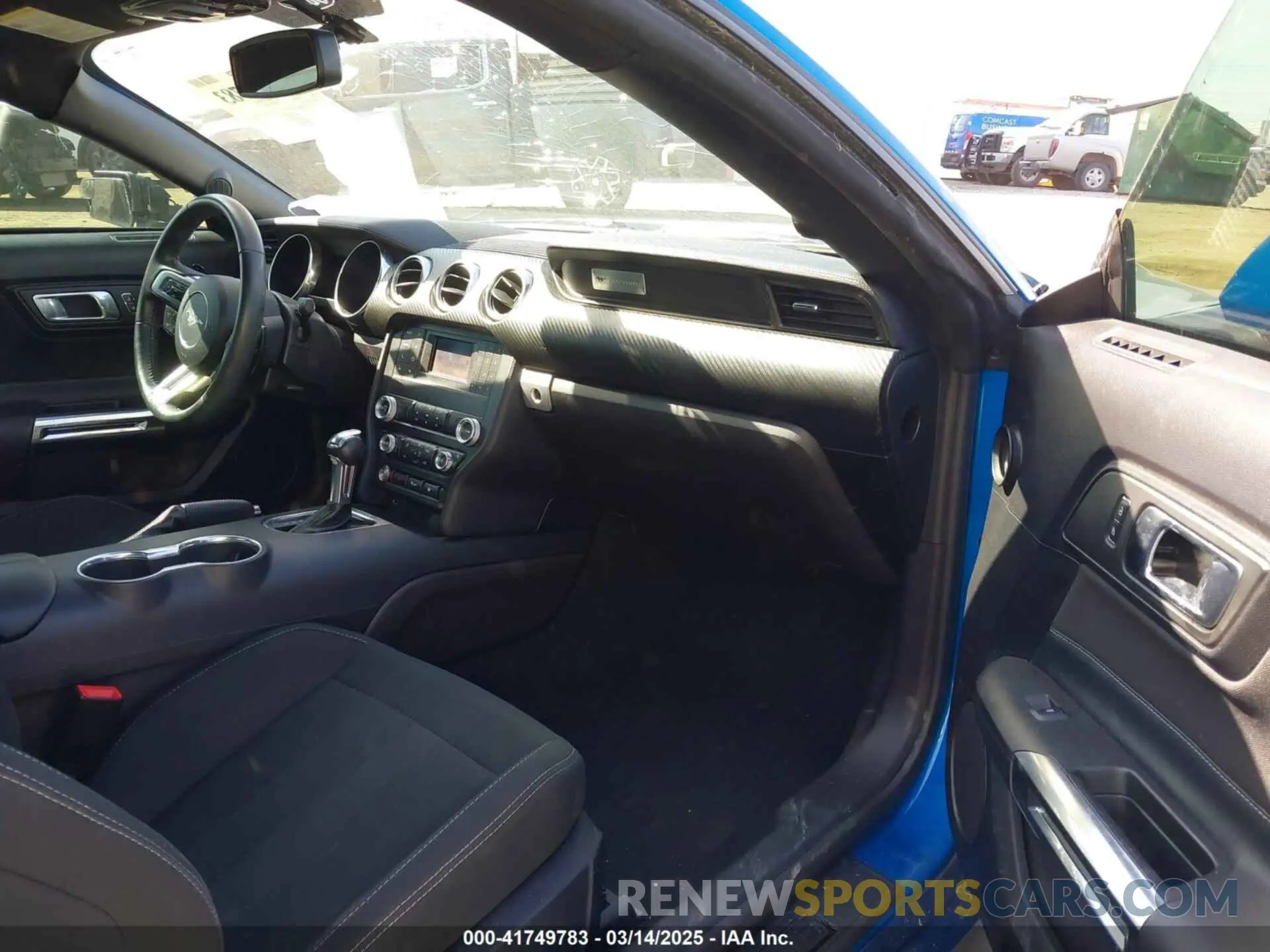 5 fotografías del automóvil dañado 1FA6P8TH8K5185206 FORD MUSTANG 2019