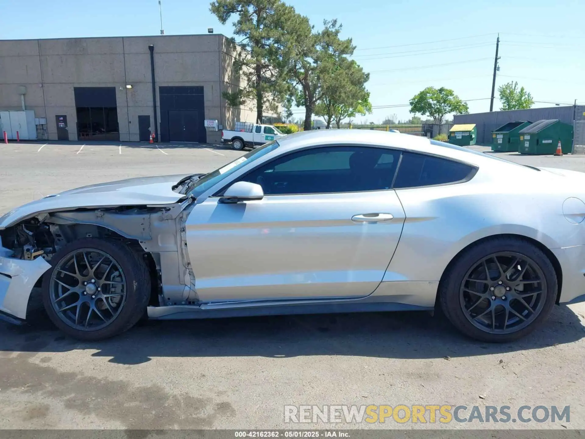 15 fotografías del automóvil dañado 1FA6P8TH8K5194620 FORD MUSTANG 2019