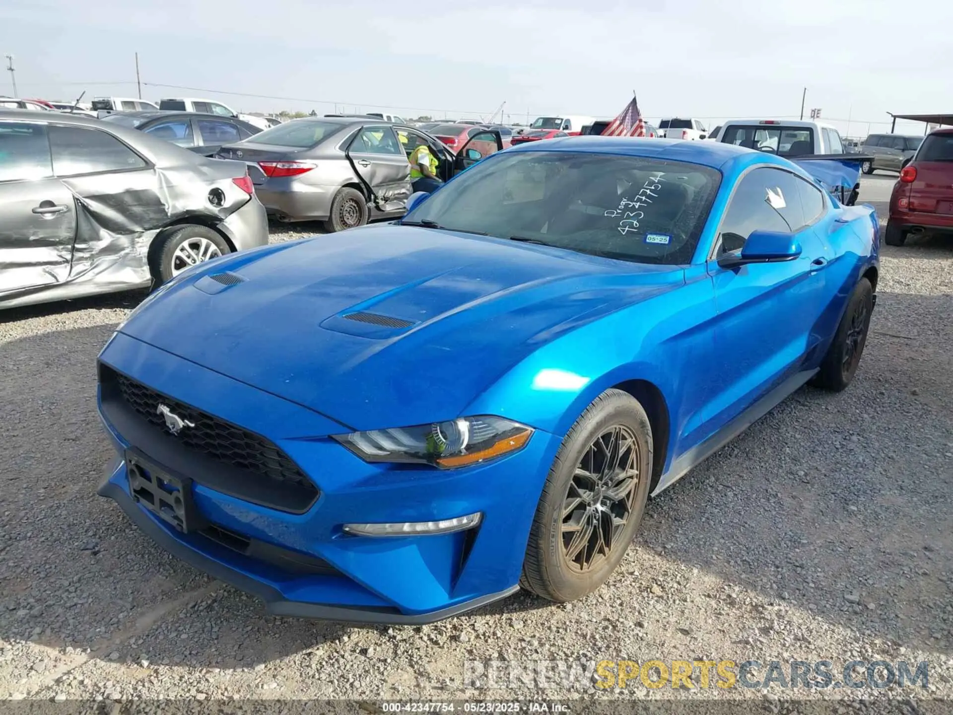 2 fotografías del automóvil dañado 1FA6P8THXK5185806 FORD MUSTANG 2019