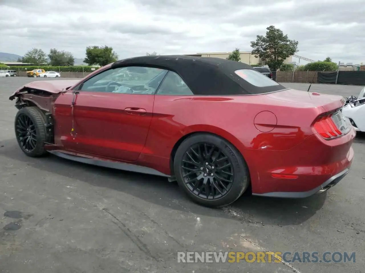 2 fotografías del automóvil dañado 1FATP8FF4K5193350 FORD MUSTANG 2019