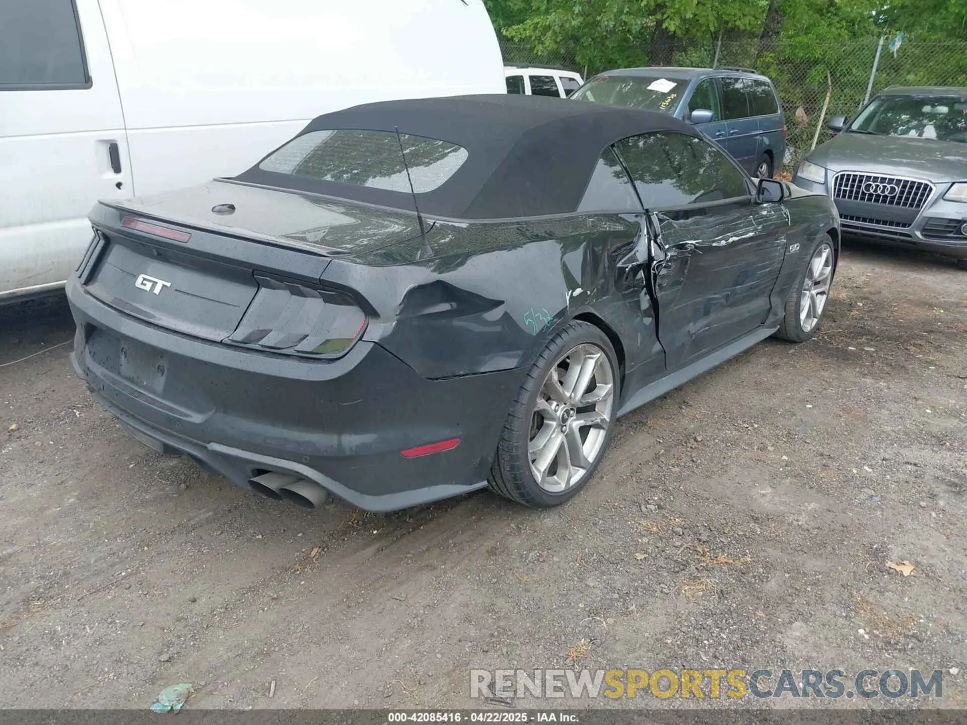 4 fotografías del automóvil dañado 1FATP8FF8K5202115 FORD MUSTANG 2019