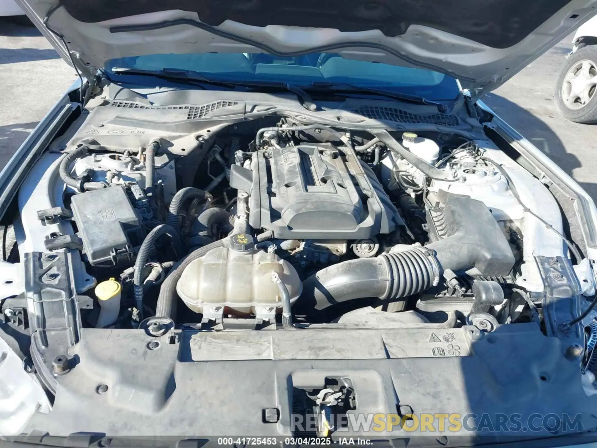 10 fotografías del automóvil dañado 1FATP8UH0K5148555 FORD MUSTANG 2019