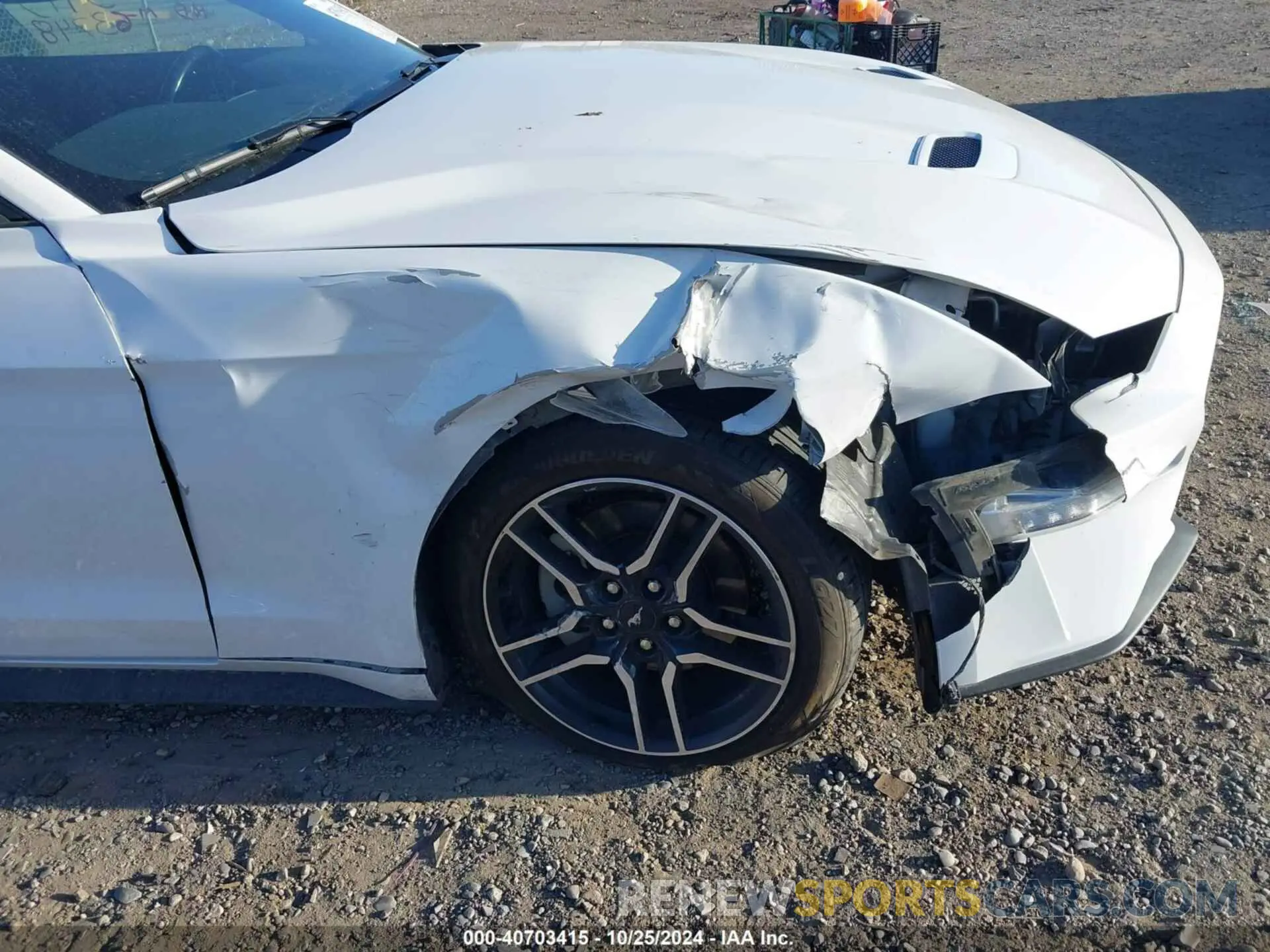 17 fotografías del automóvil dañado 1FATP8UH4K5188380 FORD MUSTANG 2019