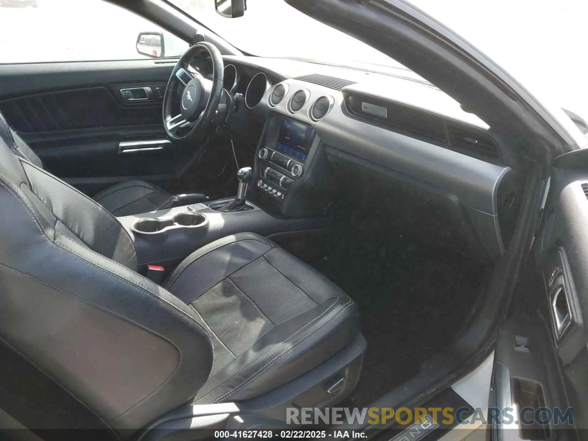 5 fotografías del automóvil dañado 1FATP8UH8K5188379 FORD MUSTANG 2019