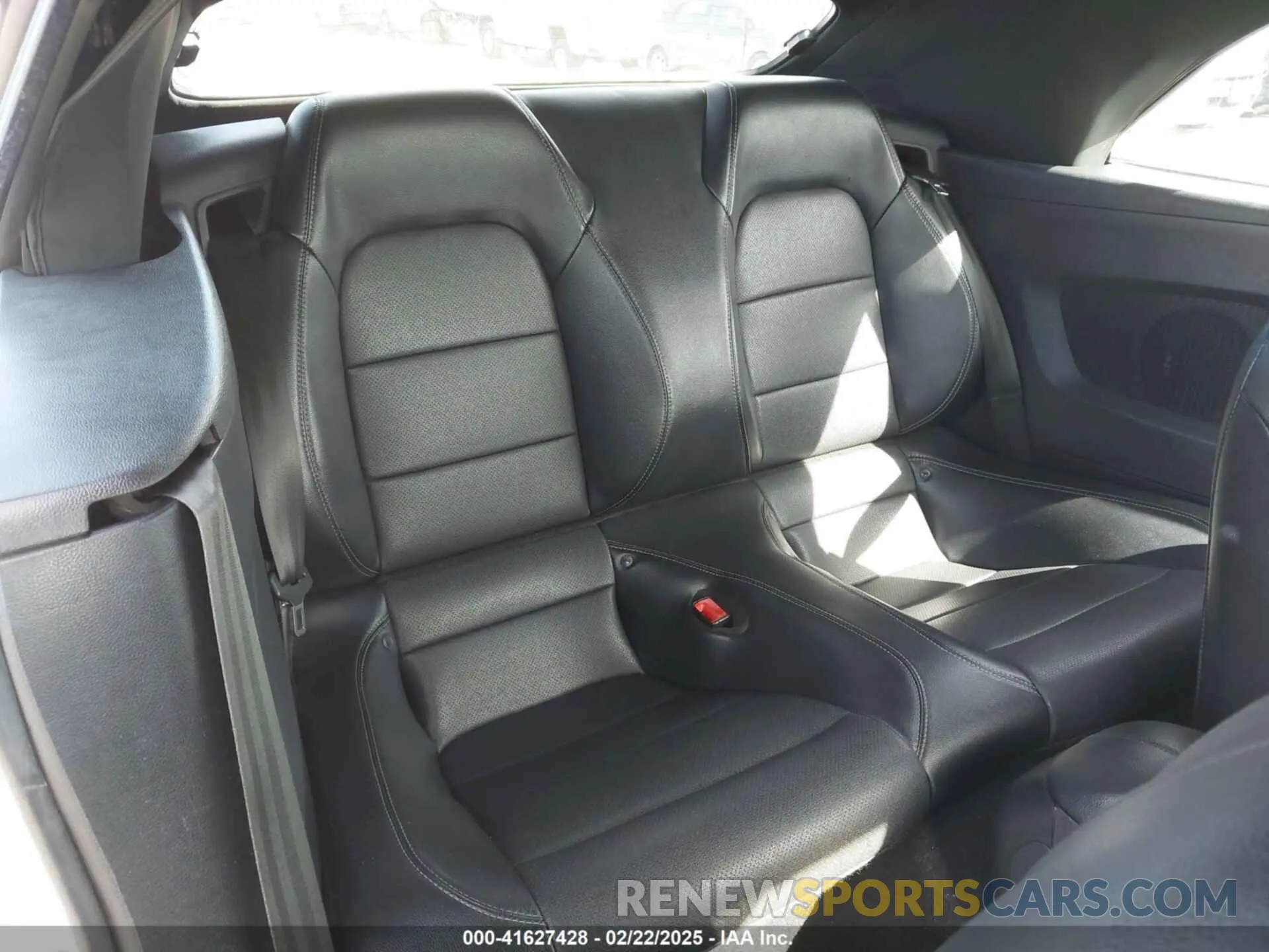 8 fotografías del automóvil dañado 1FATP8UH8K5188379 FORD MUSTANG 2019