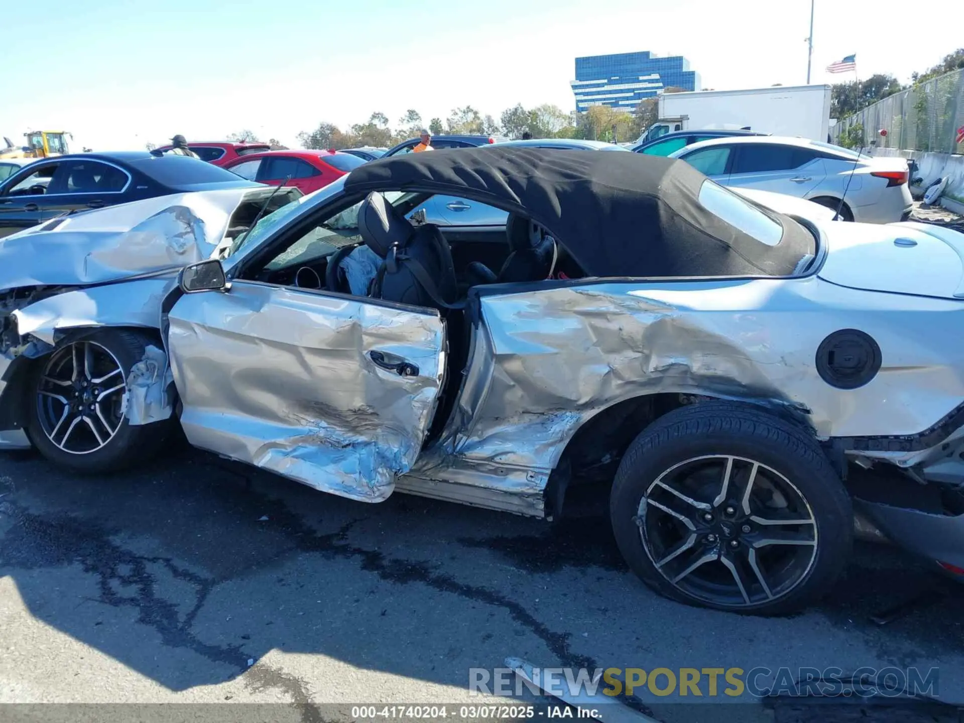 14 fotografías del automóvil dañado 1FATP8UH9K5193087 FORD MUSTANG 2019