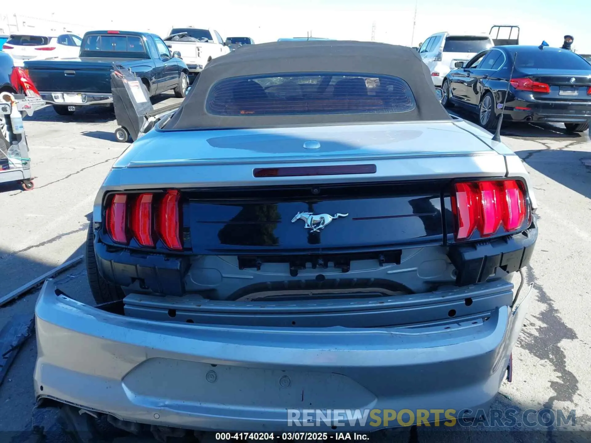 16 fotografías del automóvil dañado 1FATP8UH9K5193087 FORD MUSTANG 2019