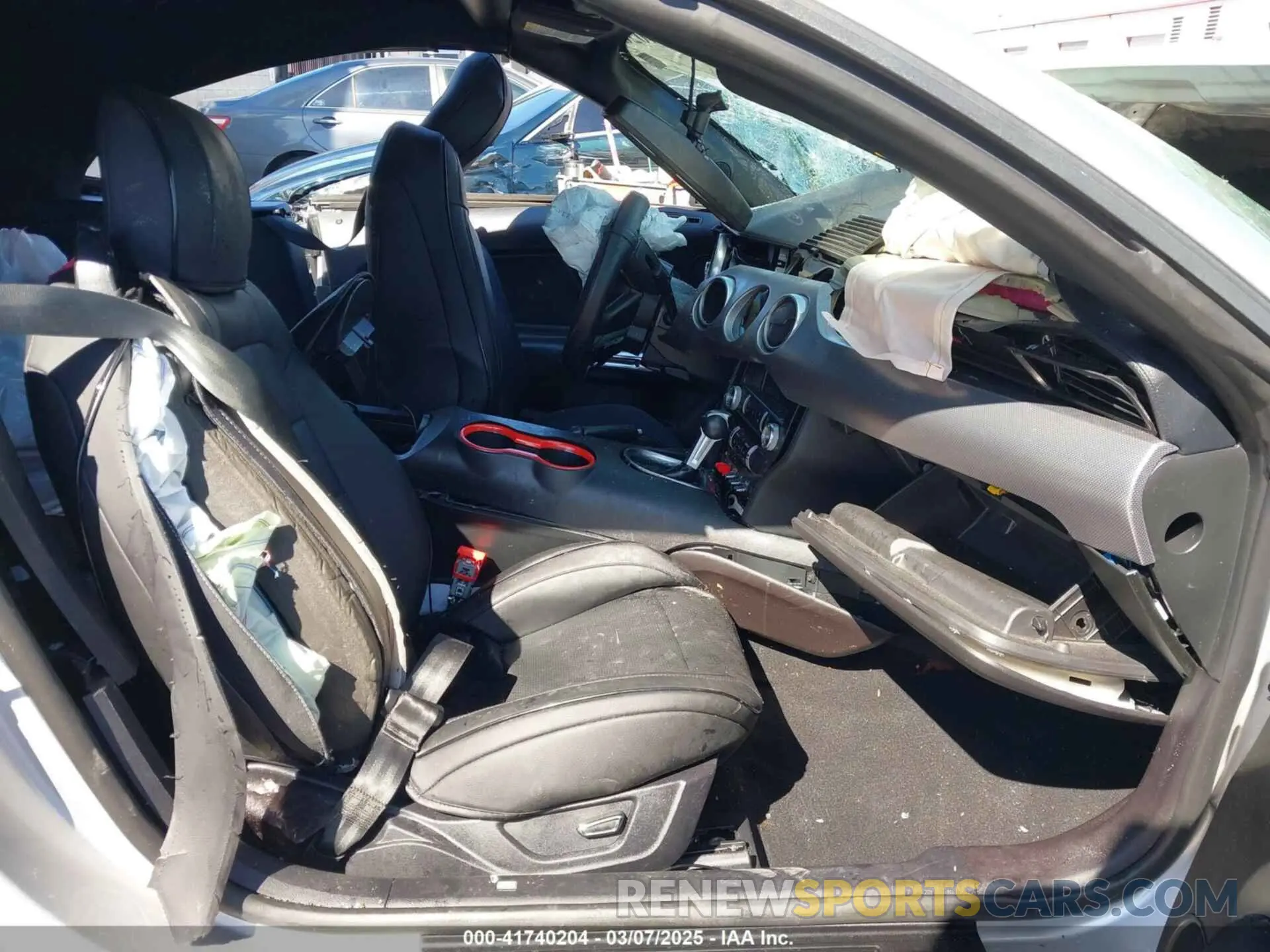 5 fotografías del automóvil dañado 1FATP8UH9K5193087 FORD MUSTANG 2019