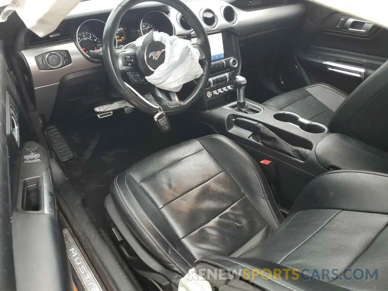 8 fotografías del automóvil dañado 1FA6P8CF0L5129129 FORD MUSTANG 2020