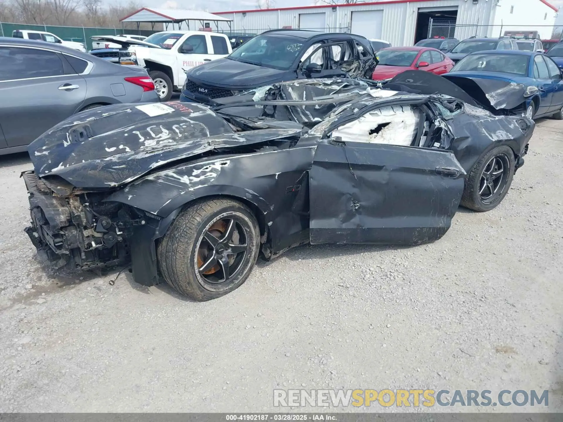 2 fotografías del automóvil dañado 1FA6P8CF1L5150040 FORD MUSTANG 2020