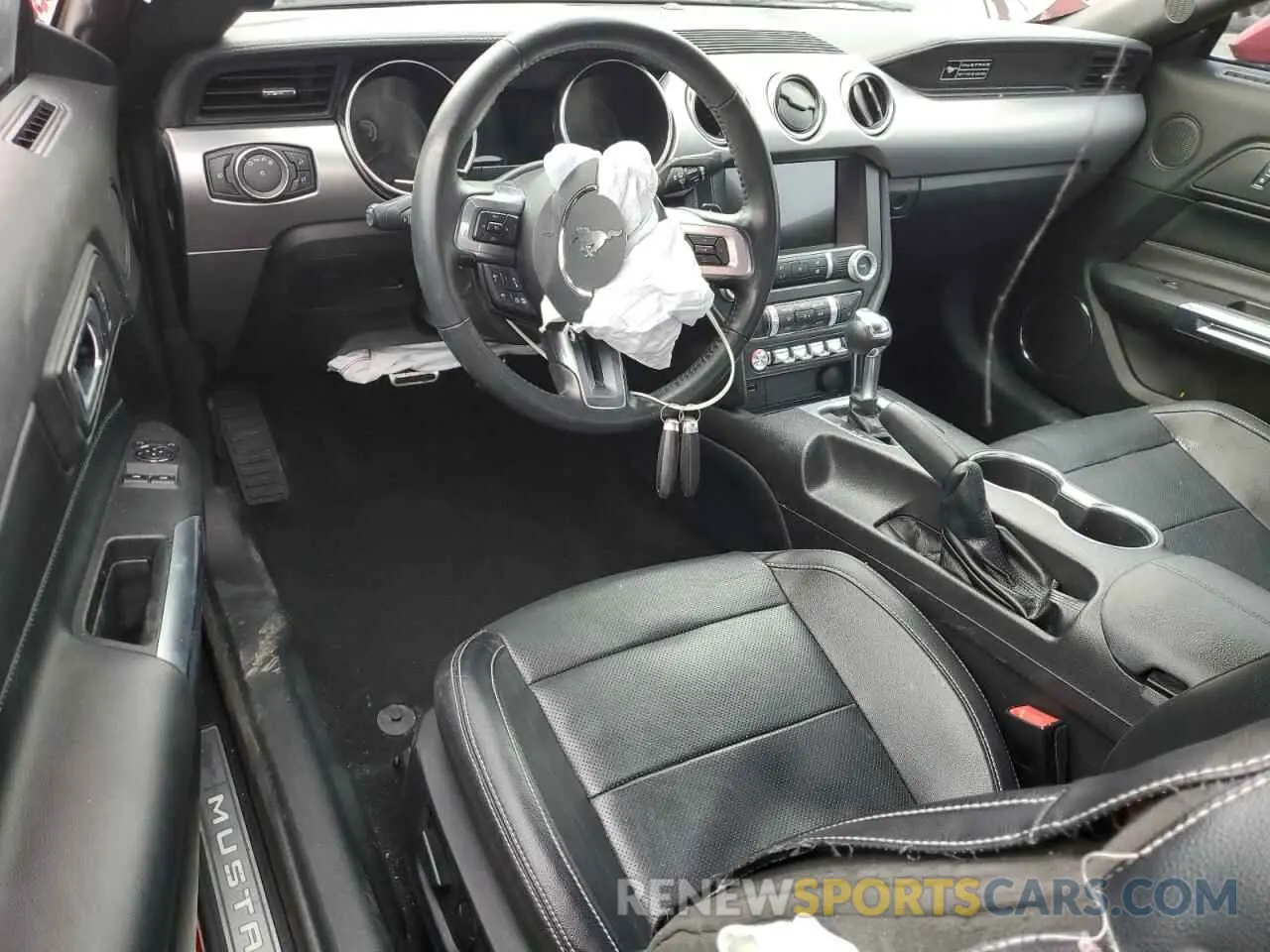 8 fotografías del automóvil dañado 1FA6P8CF3L5149097 FORD MUSTANG 2020