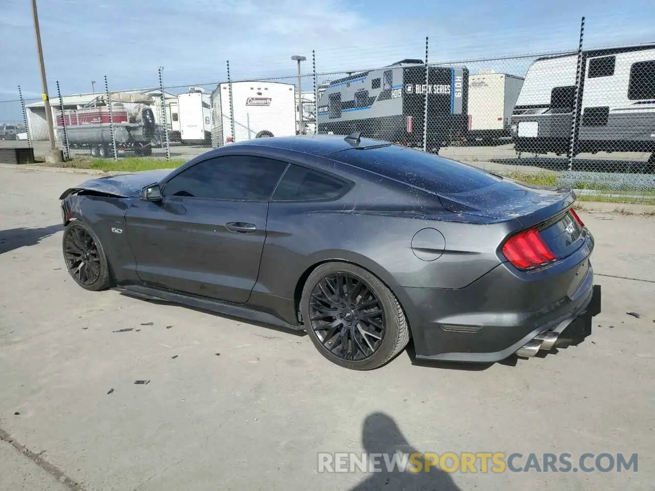 2 fotografías del automóvil dañado 1FA6P8CF3L5177093 FORD MUSTANG 2020