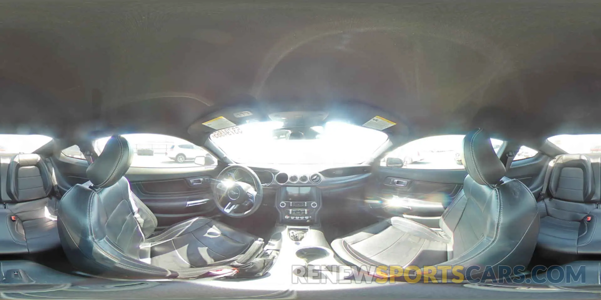 14 fotografías del automóvil dañado 1FA6P8CF3L5177143 FORD MUSTANG 2020
