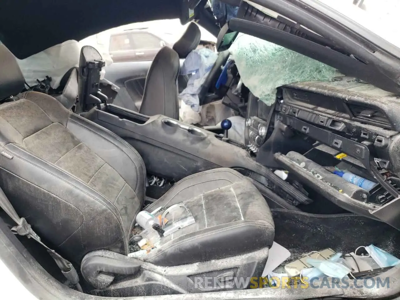 5 fotografías del automóvil dañado 1FA6P8CF5L5133791 FORD MUSTANG 2020