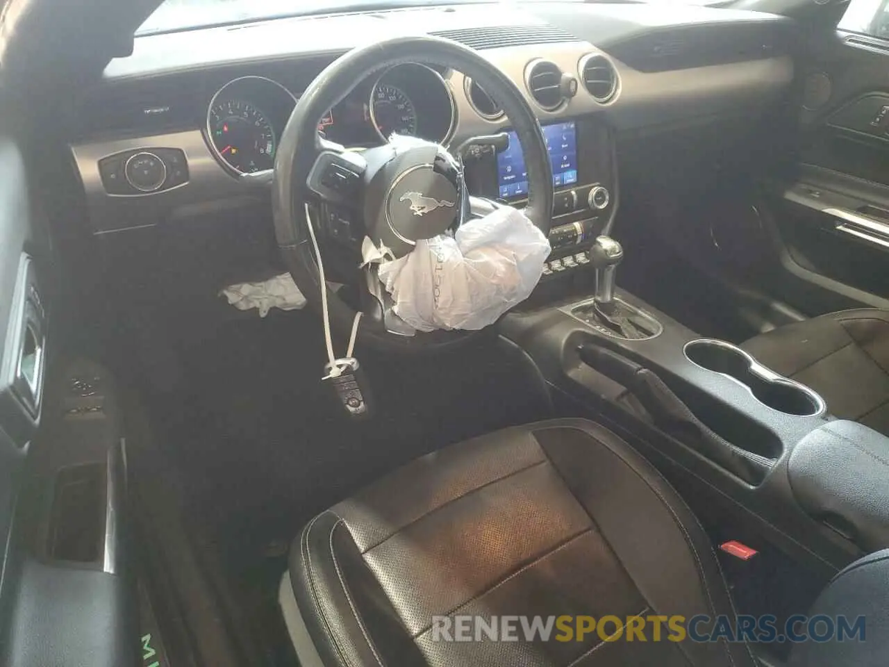 8 fotografías del automóvil dañado 1FA6P8CF5L5162949 FORD MUSTANG 2020