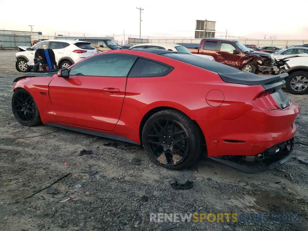 2 fotografías del automóvil dañado 1FA6P8CF6L5127546 FORD MUSTANG 2020