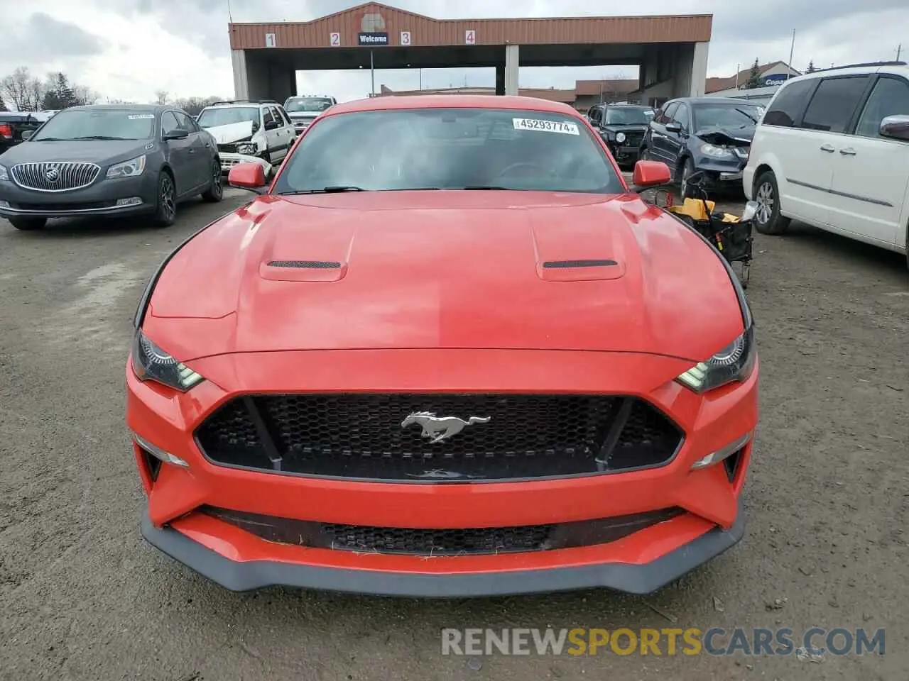 5 fotografías del automóvil dañado 1FA6P8CF6L5169585 FORD MUSTANG 2020