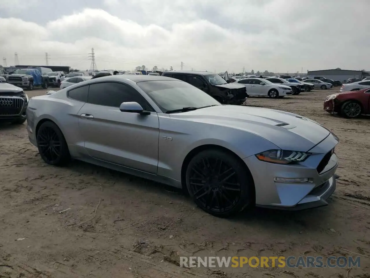 4 fotografías del automóvil dañado 1FA6P8CF7L5191787 FORD MUSTANG 2020