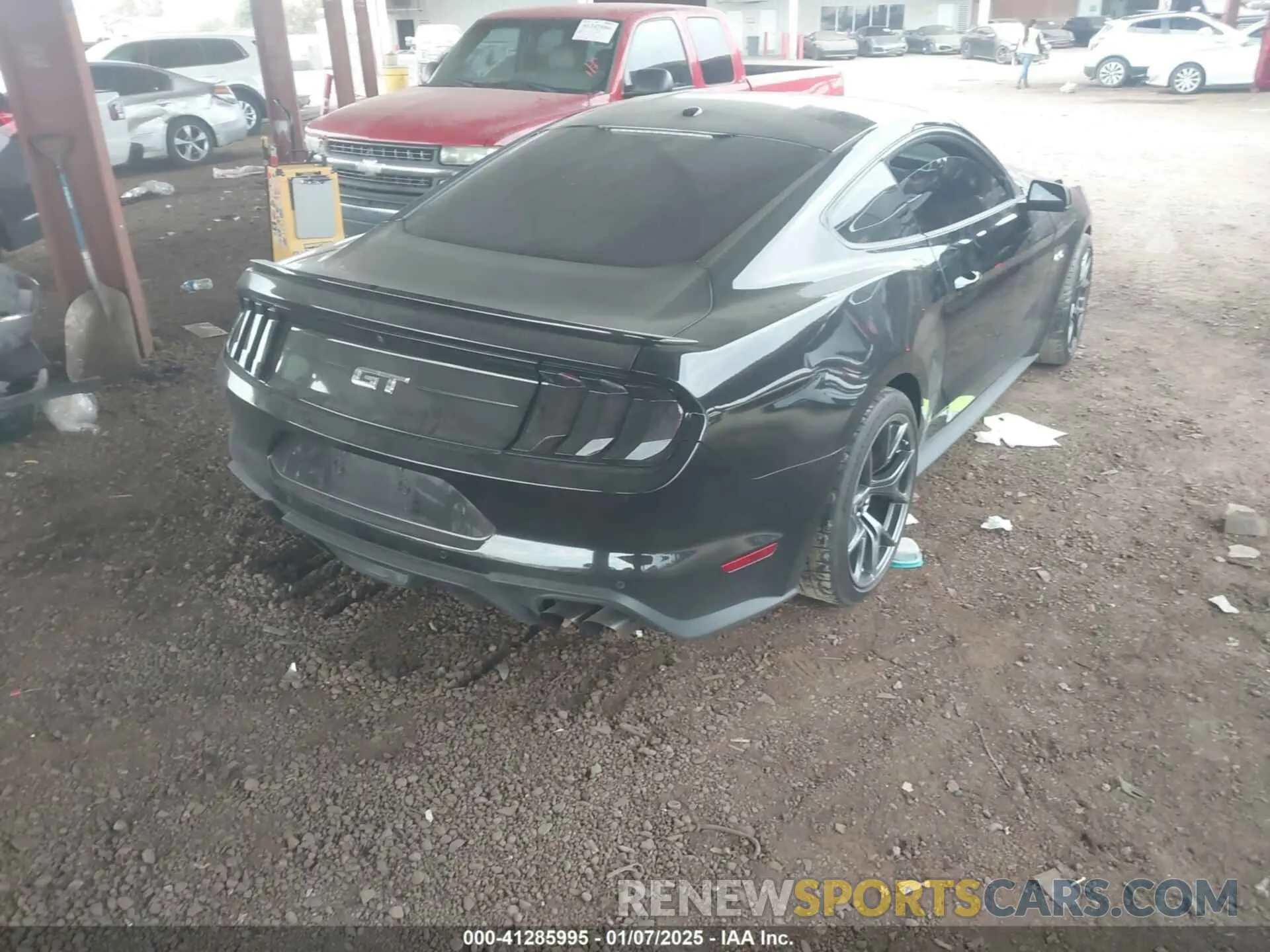 4 fotografías del automóvil dañado 1FA6P8CF8L5114975 FORD MUSTANG 2020