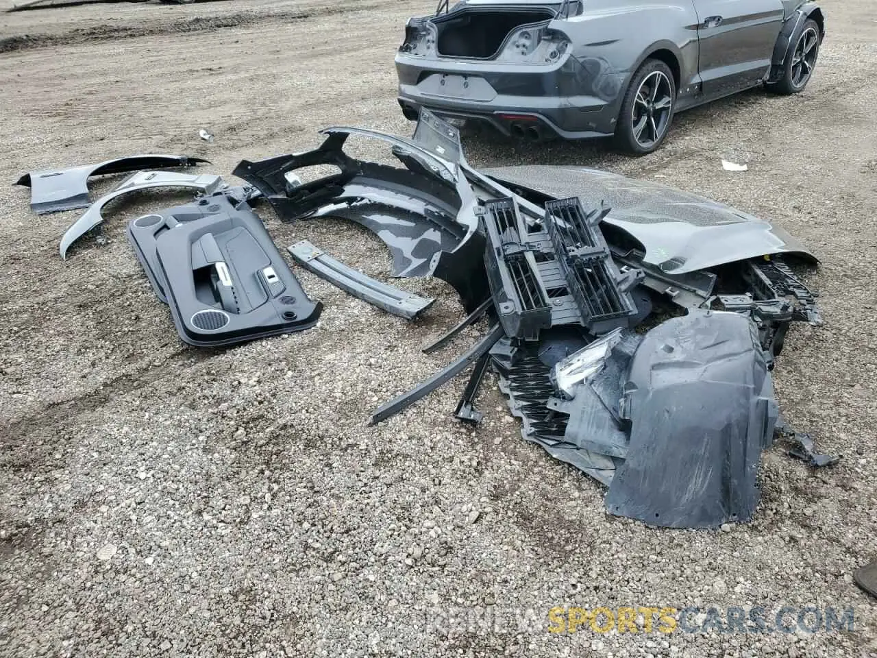 12 fotografías del automóvil dañado 1FA6P8CF8L5185884 FORD MUSTANG 2020