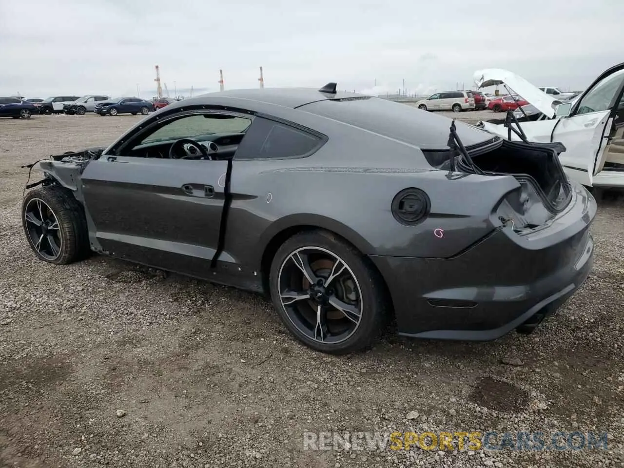 2 fotografías del automóvil dañado 1FA6P8CF8L5185884 FORD MUSTANG 2020