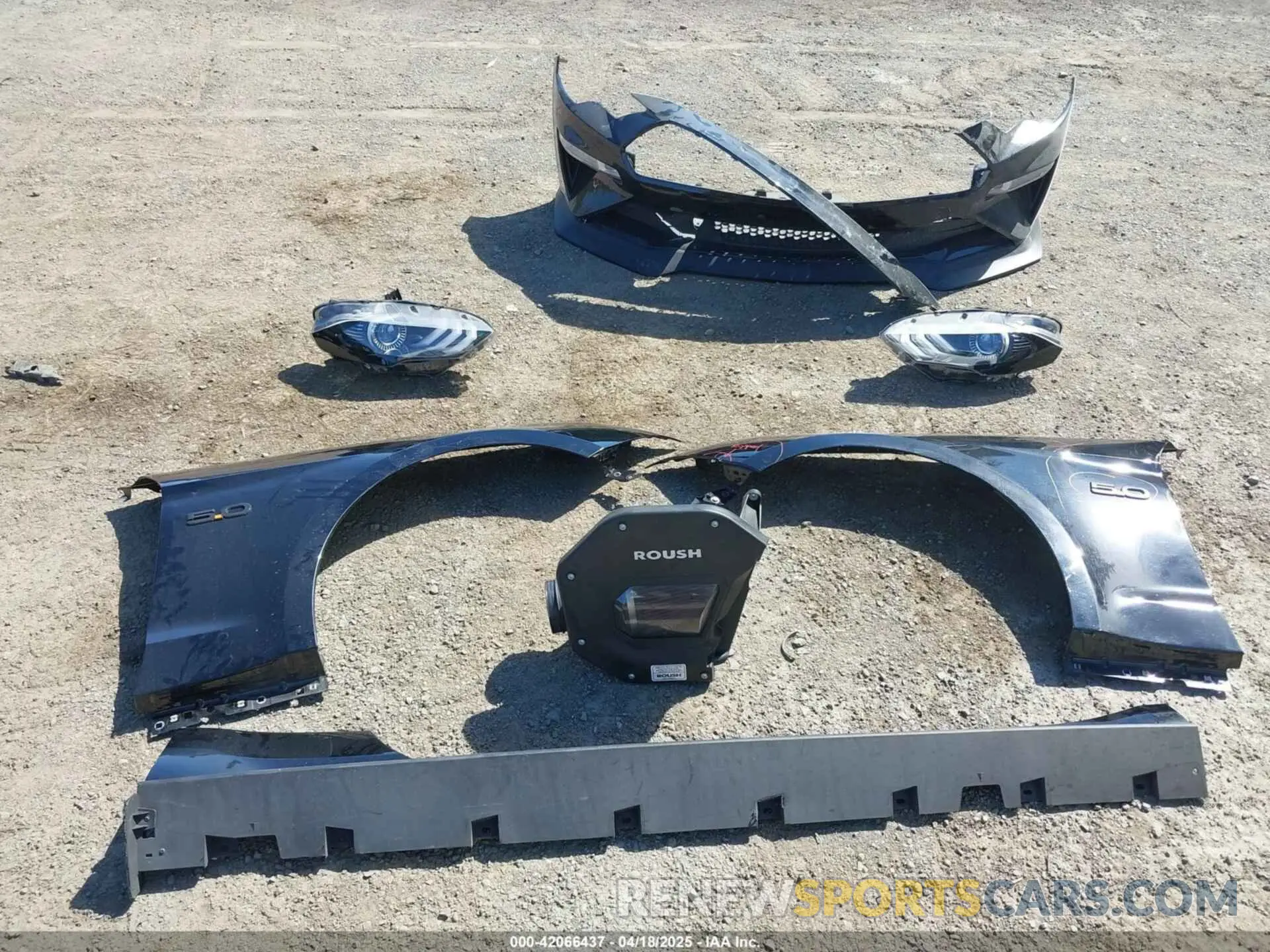 12 fotografías del automóvil dañado 1FA6P8CF9L5163585 FORD MUSTANG 2020