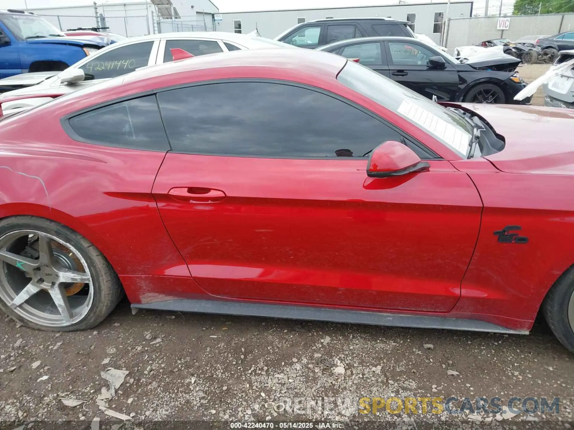 13 fotografías del automóvil dañado 1FA6P8CF9L5169550 FORD MUSTANG 2020