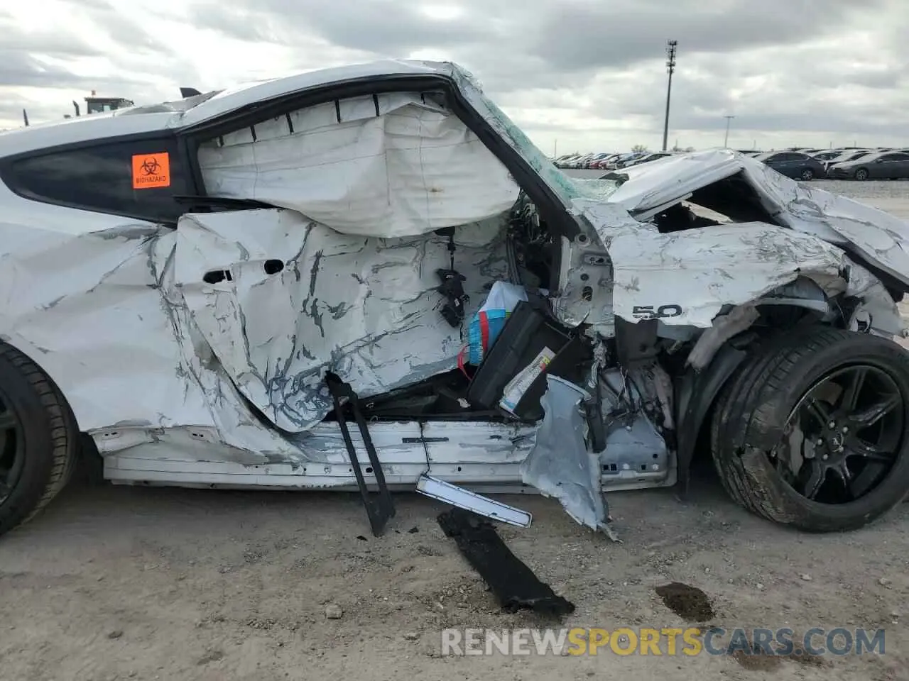 10 fotografías del automóvil dañado 1FA6P8CFXL5149632 FORD MUSTANG 2020