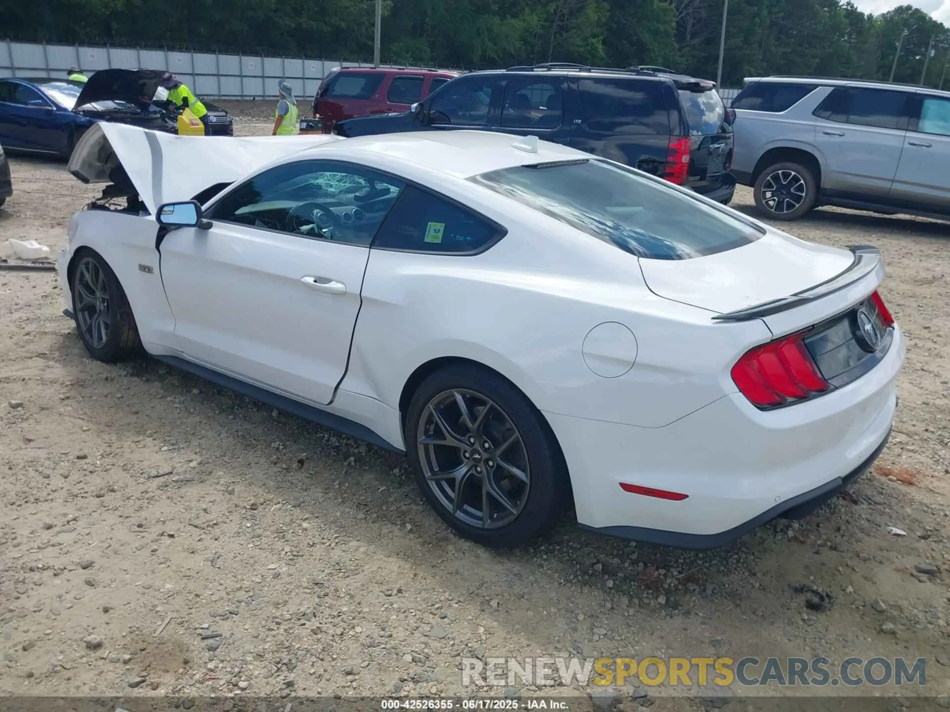 3 fotografías del automóvil dañado 1FA6P8TD1L5187913 FORD MUSTANG 2020