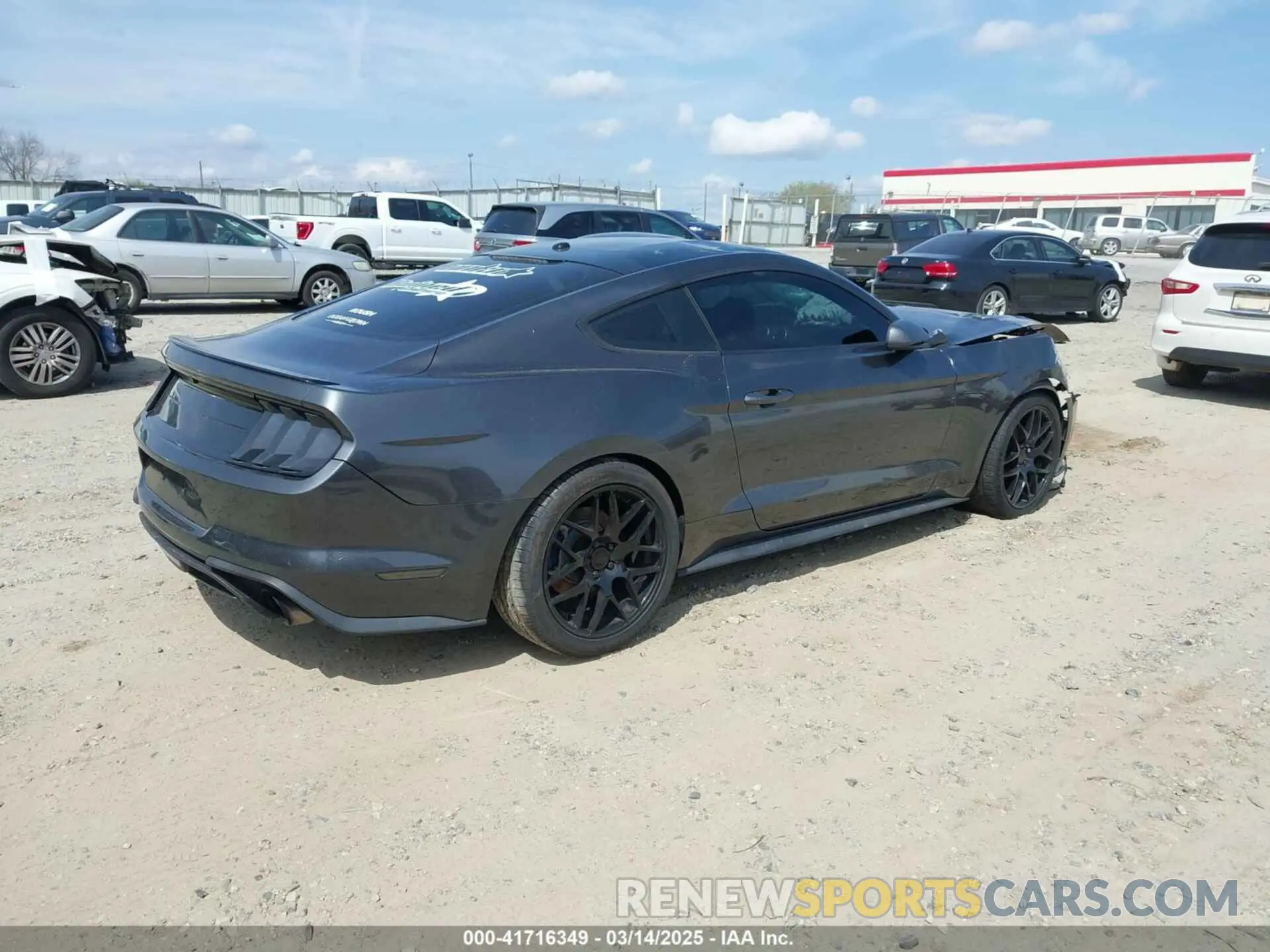 4 fotografías del automóvil dañado 1FA6P8TH1L5108453 FORD MUSTANG 2020