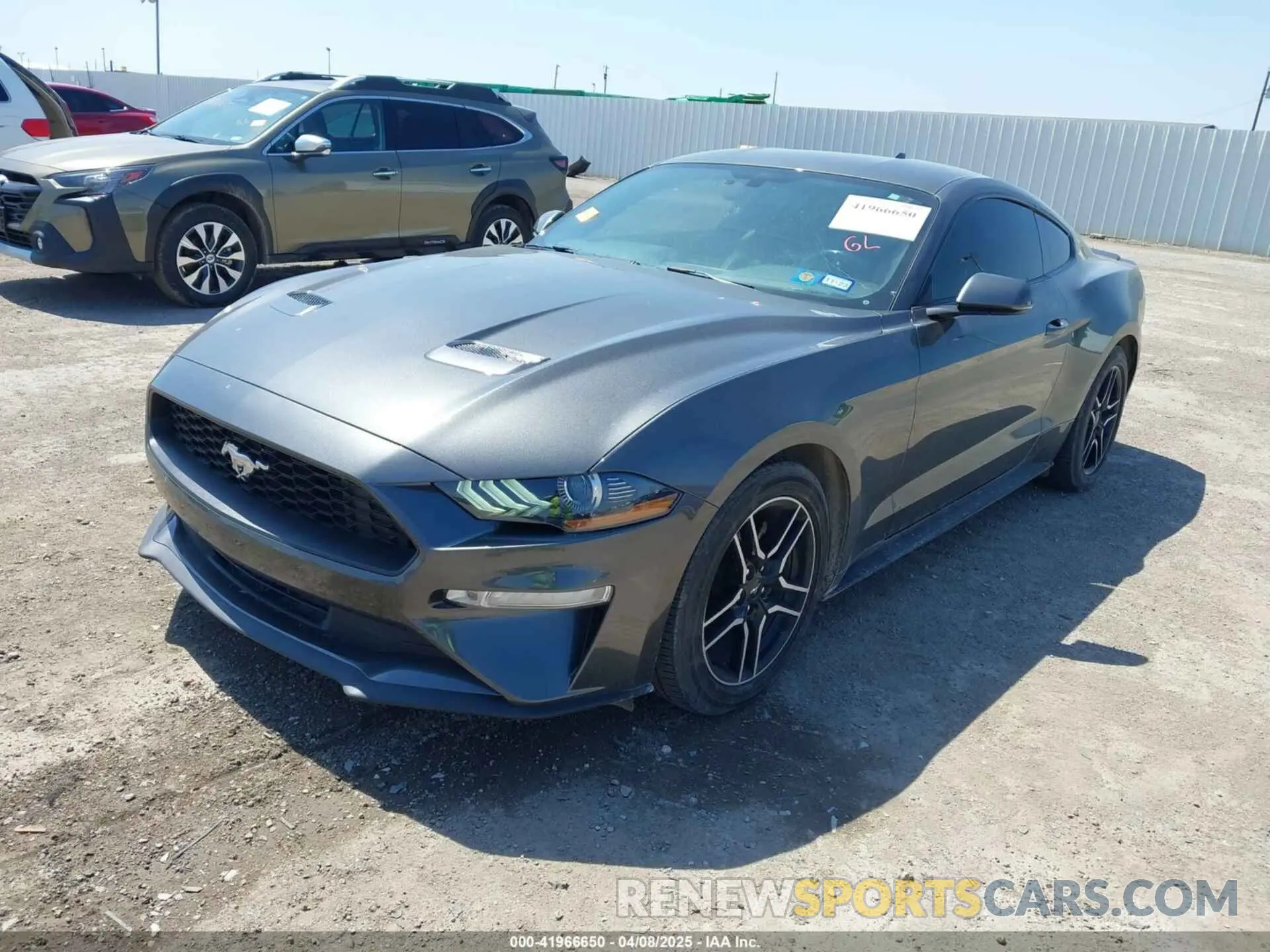 2 fotografías del automóvil dañado 1FA6P8TH1L5178731 FORD MUSTANG 2020